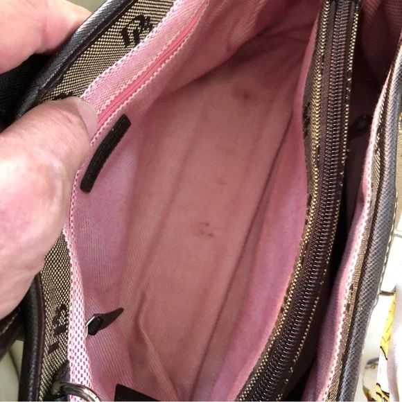 Dooney & Bourke Signature DB tote Crossbody NWOT - Picture 9 of 10